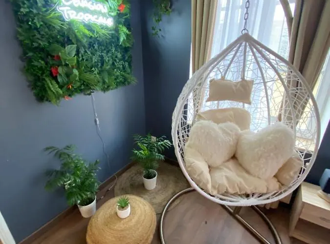 Avec Spa, Cosy Et Renove Au Coeur De - 2 Pers Lejlighed